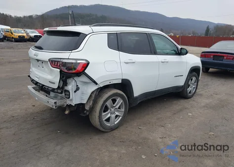 2022 Jeep Compass Latitude 4X4 from USA, damaged, VIN 3C4NJDBBXNT199982